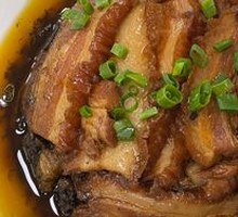 Preserved Vegetable Braised Pork