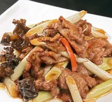Scallion Stir-Fried Beef