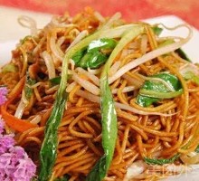 Stir-Fried Noodles