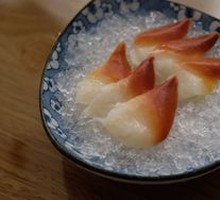 Arctic Scallop Sashimi