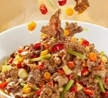 Stir-Fried Beef with Yellow Onion