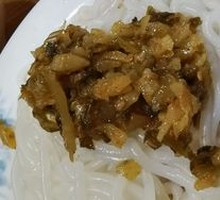 Sour Cabbage with Rice Noodles