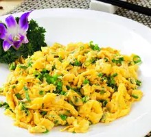 Scrambled Eggs with Onion
