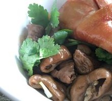 Stewed Intestine Noodles