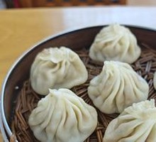 Soup-filled Steamed Buns