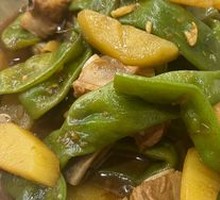 Stewed String Beans with Pork Ribs