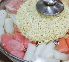 Military-style Hot Pot