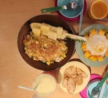 Super Dole Pineapple Fried Rice