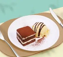 Tiramisu Cake with Vanilla Ice Cream