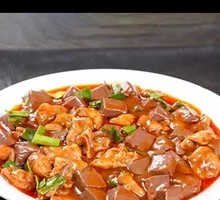 Fatty Intestine and Duck Blood Stew