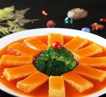 Braised Tofu Stuffed with Meat in Abalone Sauce