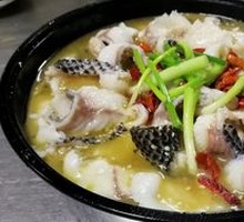Old Jar Sichuan Sour Cabbage Black Fish Pot
