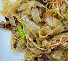 Dry-Fried Beef Rice Noodles