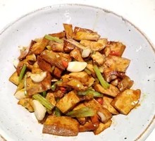 Stir-fried Tofu with Pork