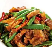 Super Green Pepper Stir-Fried Pork Rice Bowl