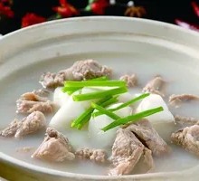 Braised Pork Rib with Radish