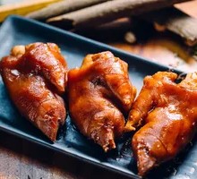 Roasted Pig Trotters