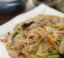 Stir-fried Fish Noodles