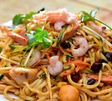 Seafood Stir-Fried Noodles