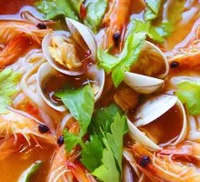 Seafood Spicy Sour Noodles