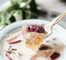 Red Date and Milk炖桃胶