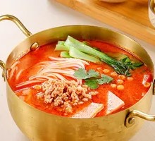 Hong Kong-style Thick Sauce Rice Noodles