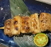 Charcoal-grilled Beijing Green Onion and Pork Leg Skewers