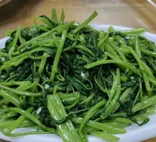 Stir-fried Water Spinach