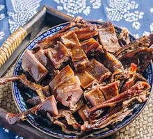Stir-Fried Duck with Wild Chili