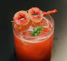 Love Under the Hawthorn Tree