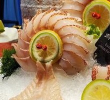 Dongxing Parrotfish Sashimi