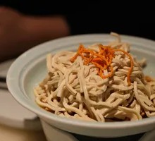 Yangzhou Tofu Skin Noodles