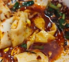 Classic Oil-Poured Noodles