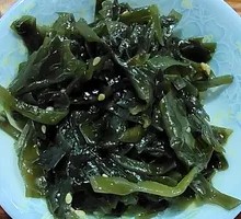 Thin seaweed strips