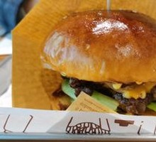 Handmade Cheese Beef Burger
