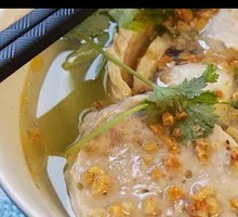 Shrimp and Pork Roll Seaweed Soup