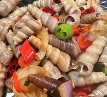 Spicy Drunk Snail Stir-fry