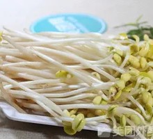 Bean sprouts