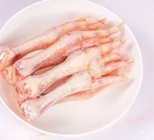 Fatty Intestine Chicken and Chicken Feet Stew