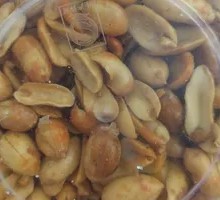 Spicy Skinned Peanut Seeds