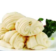 Flower-shaped steamed bun