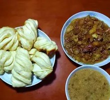 Braised Pork with Eggplant and Flower Buns