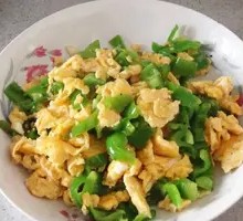 Wrinkled Pepper Stir-Fried Duck Eggs