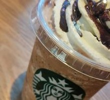 Matcha Cocoa Crunch Frappuccino