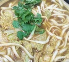 Clay Pot Mixed Noodles