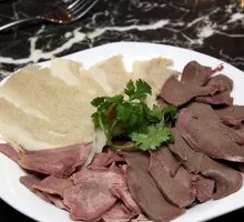 Freshly Sliced Beef Offal