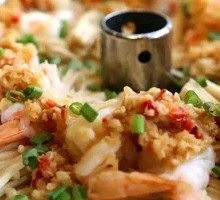 Steam Pot Glass Noodles with Split-Open Shrimp
