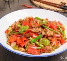 Stir-Fried Beef with Yellow Onion