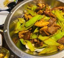 Dry Pot Intestine and Heart Meat