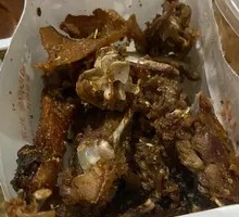 Sichuan-style Salted and Cumin Duck Frames